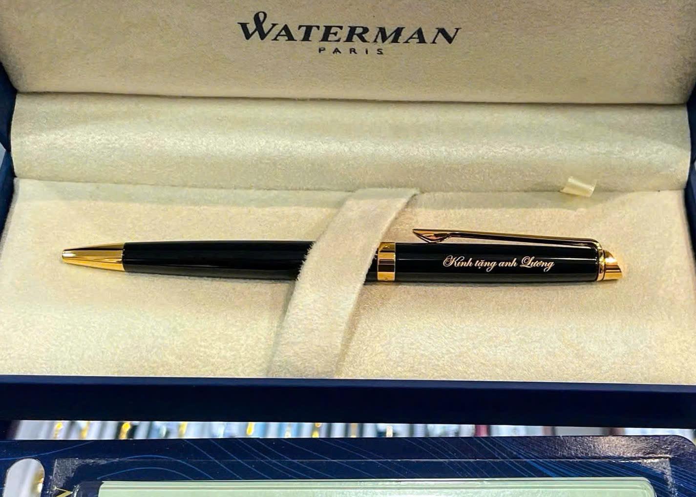 Bút bi Waterman Hemisphere Essential Black GT Ballpoint Pen S0920670 7 Bút bi Parker Sonnet Red Lacquer GT Ballpoint Pen 1931476