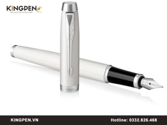 Quà tặng sếp nữ chuyển công tác