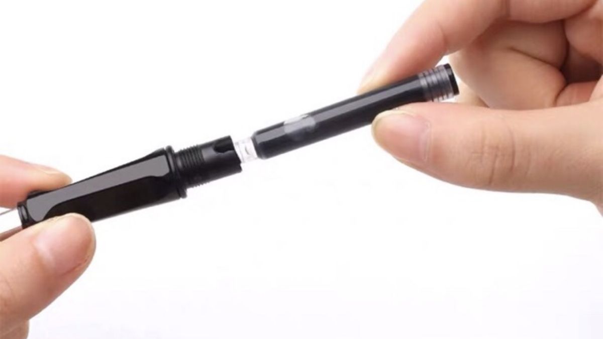 Hướng dẫn cách lắp ống mực vào bút máy cao cấp đơn giản nhất 5 Cách lắp ống mực vào bút máy đơn giản nhất