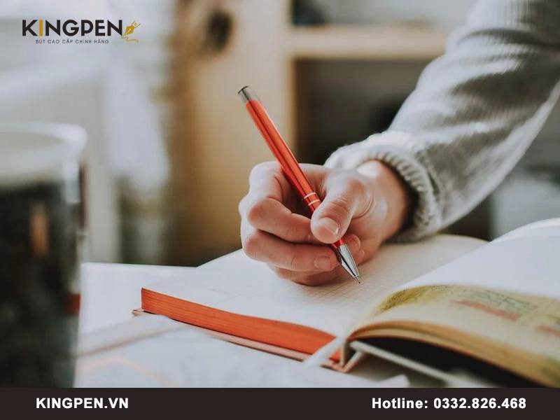 Luyện chữ nét thanh nét đậm giúp bài viết thêm ấn tượng